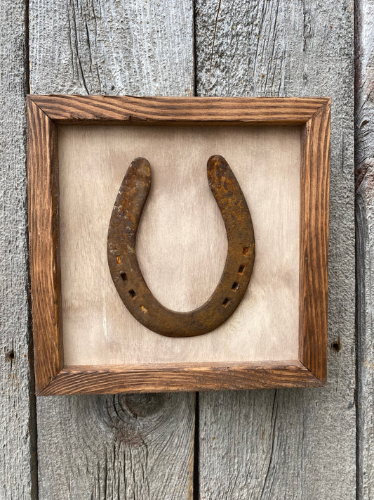"One" Lucky Horseshoe Frame- Cream